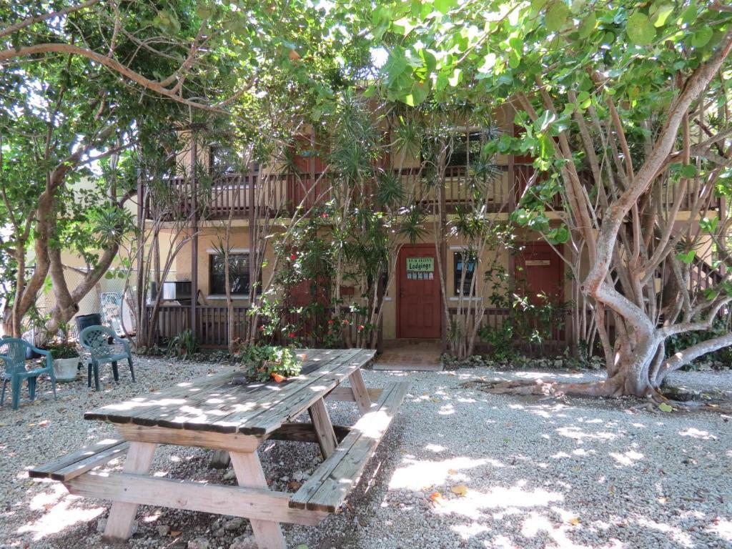 Ed & Ellen'S Lodgings Key Largo 모텔 외부 사진